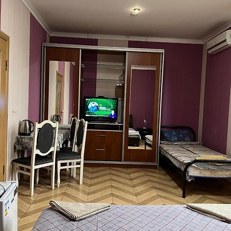Mini Hotel Leon Lalovo Eksteriør bilde