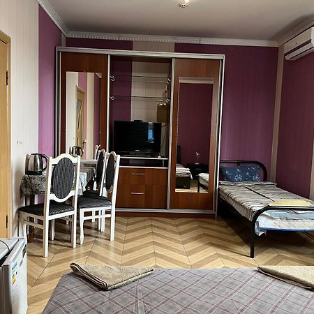 Mini Hotel Leon Lalovo Eksteriør bilde